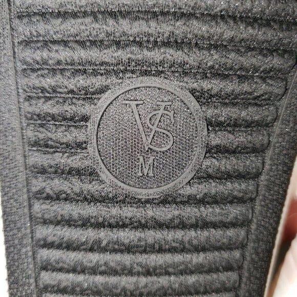 Victoria Secret Satin Bow Slide - NWT - Picture 3 of 4